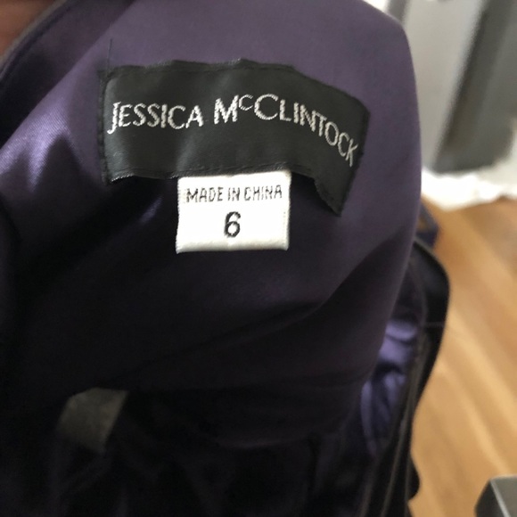 JESSICA MCCLINTOCK// one shoulder ruffle dress - Picture 4 of 4